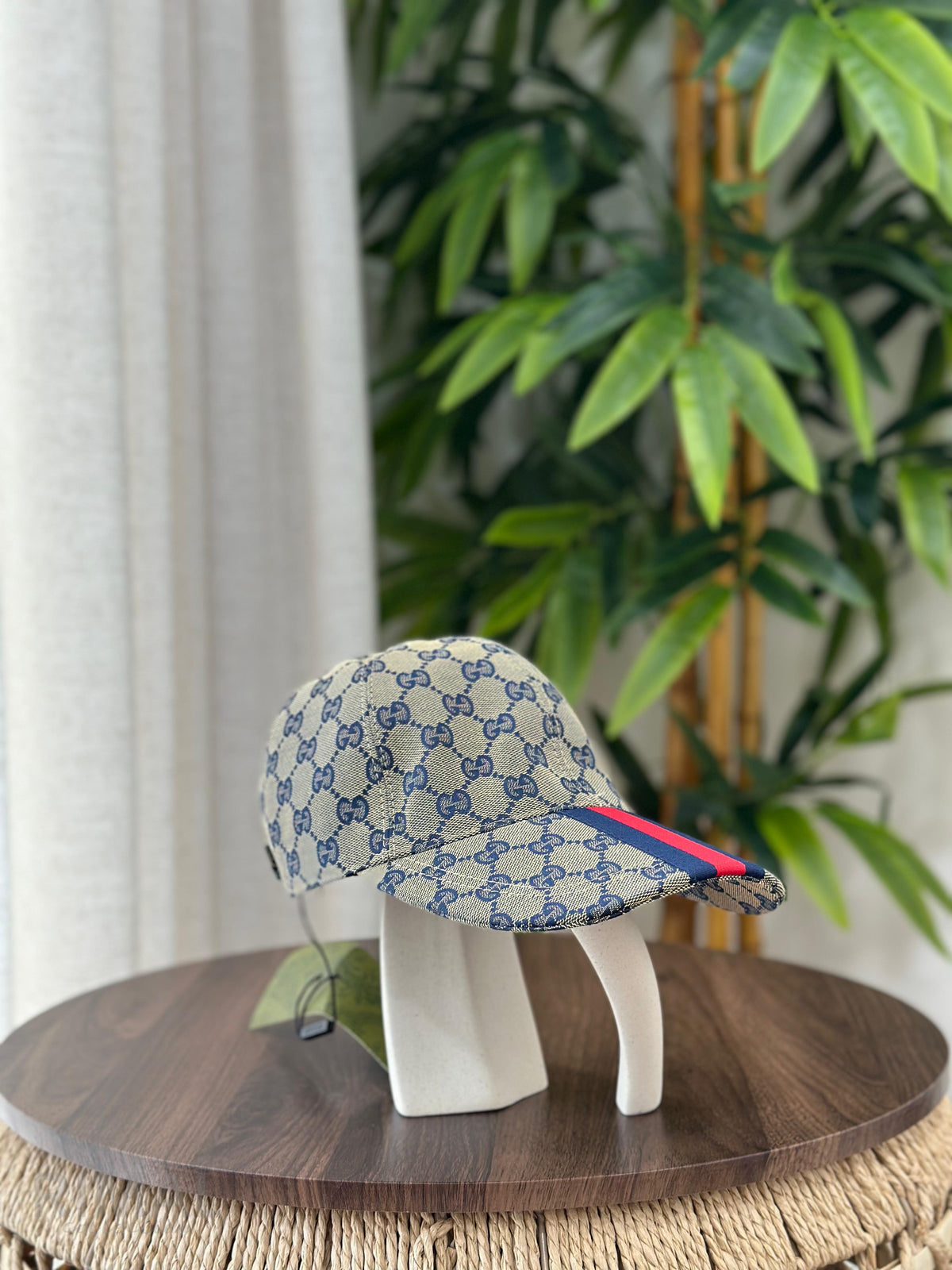 Gucci | GG Supreme Canvas Baseball Cap – Beige / Ebony – Product Image 1