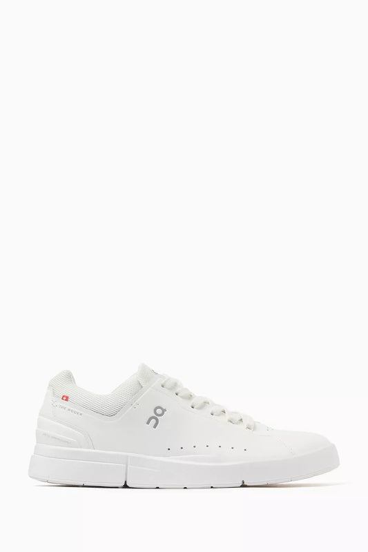 On Cloud | Roger Advantage Sneakers – All White – Product Image 1