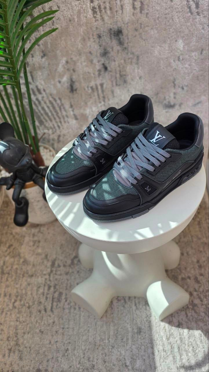 Louis Vuitton LV Trainer Sneakers – Black & Green - View 5