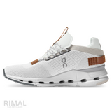 On Cloud Footwear | Cloudnova – White / Pearl