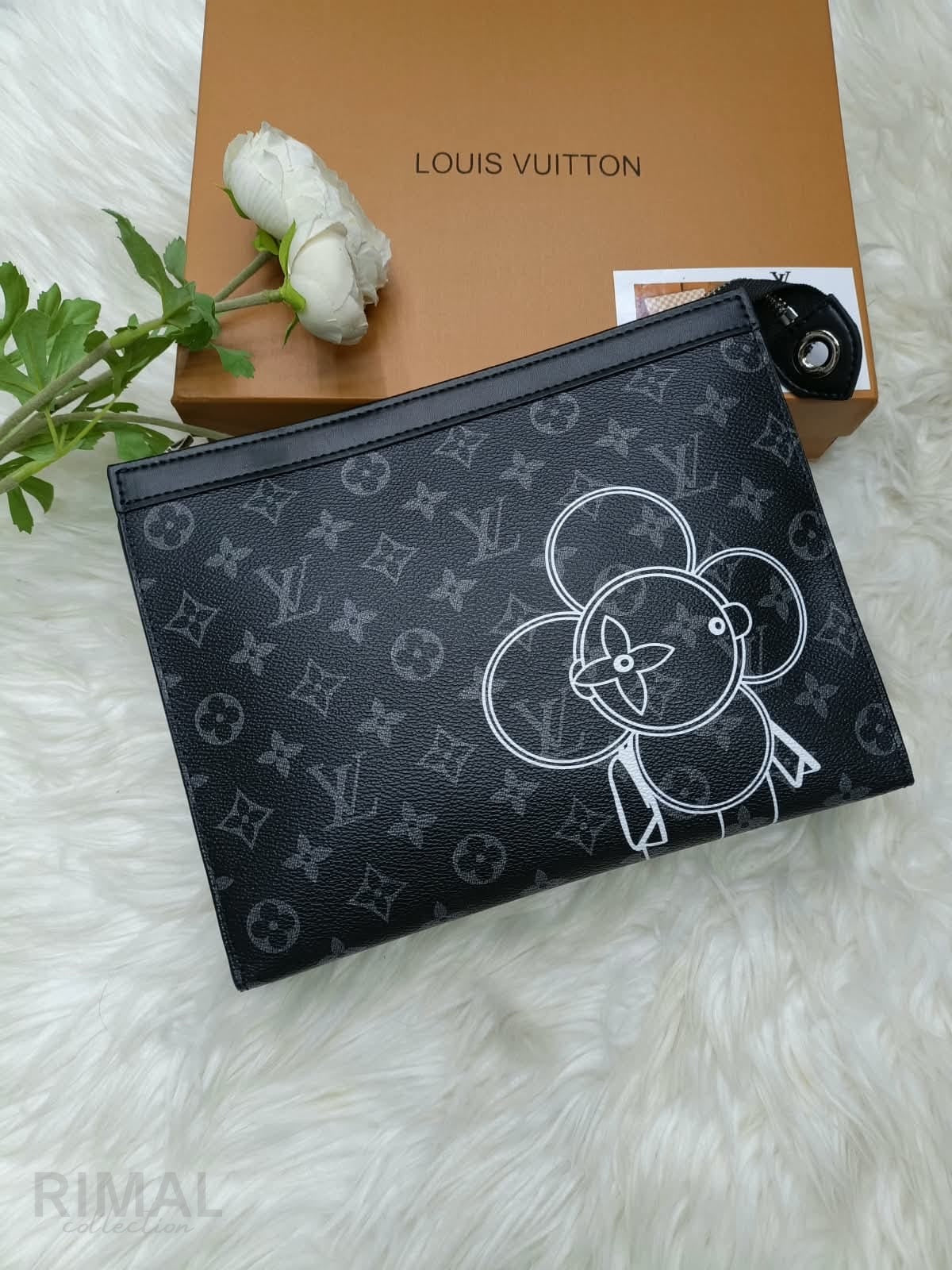 Louis Vuitton – Monogram Eclipse Vivienne Apollo Pochette GM