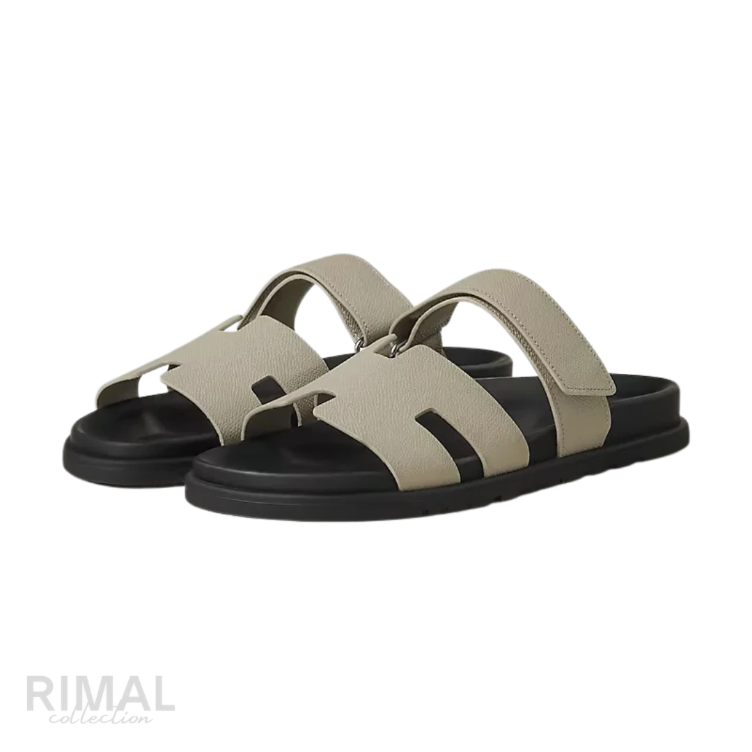 Hermès | Chypre Sandals Beige Esquisse - View 3