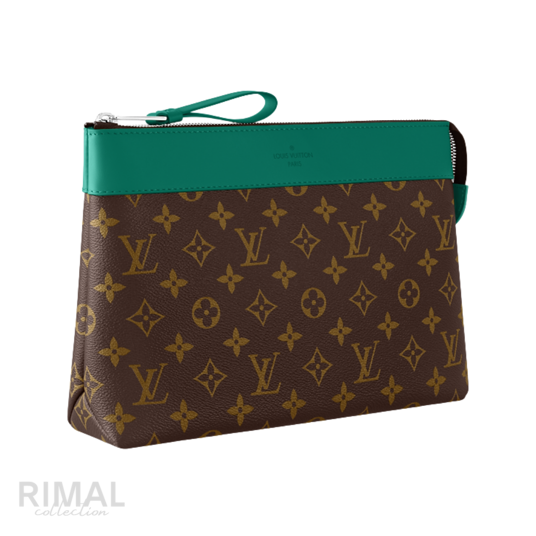 Louis Vuitton – Pochette Voyage Souple
