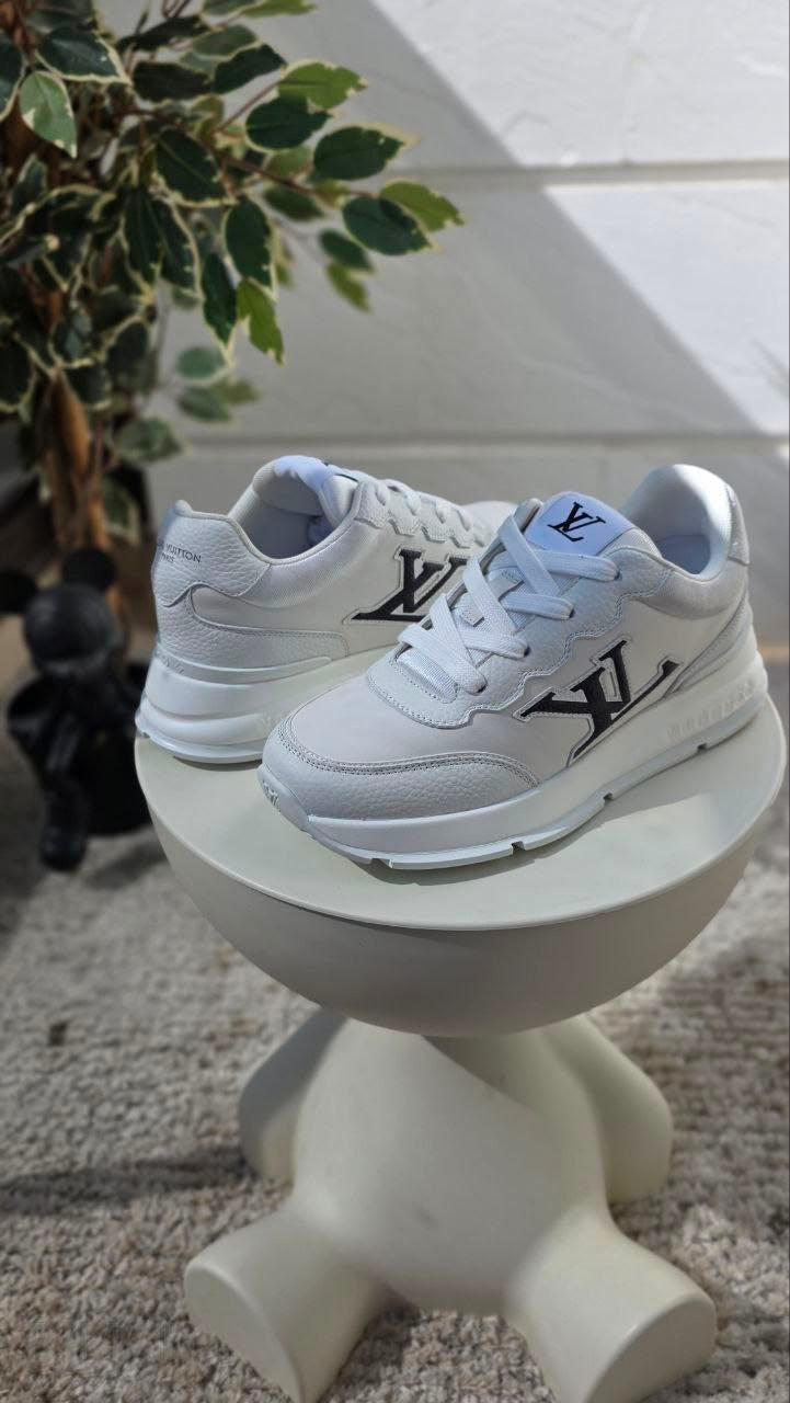 Louis Vuitton LV Classic Sneakers – White - View 3
