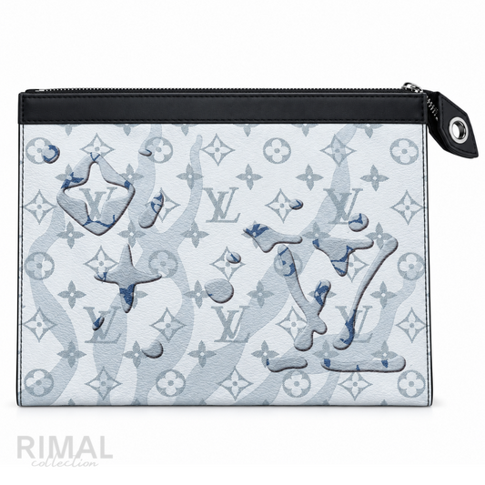 Louis Vuitton – Watermark Toiletry 26