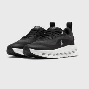 On Cloud | Cloudtilt 2 Loewe Sneakers – Black – Product Image 2