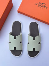 Hermès | Izmir Etain Bleu Thalassa Sandals – Etain Bleu Thalassa
