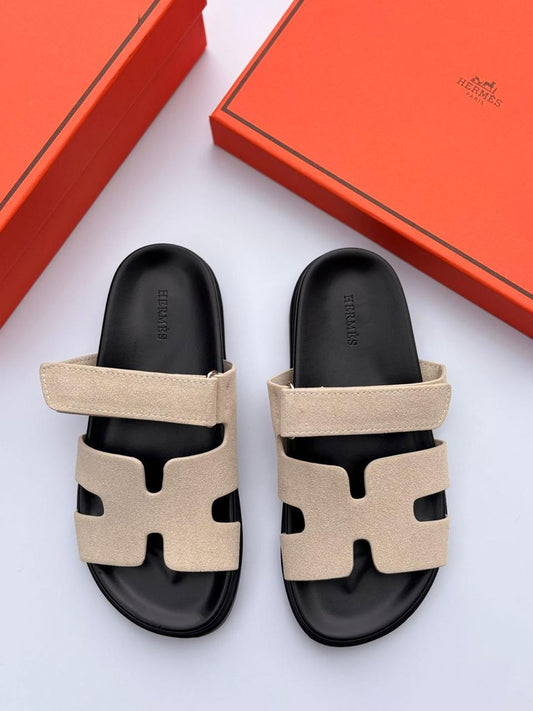 Hermès | Chypre Techno Sandals – Noir – Product Image 1