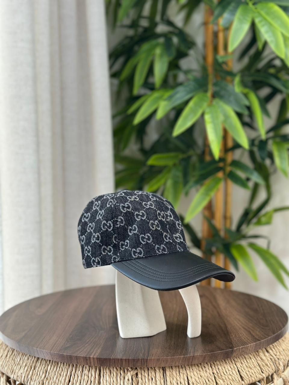 Gucci | GG Canvas Baseball Cap – Light Pink / Grey – Product Image 1