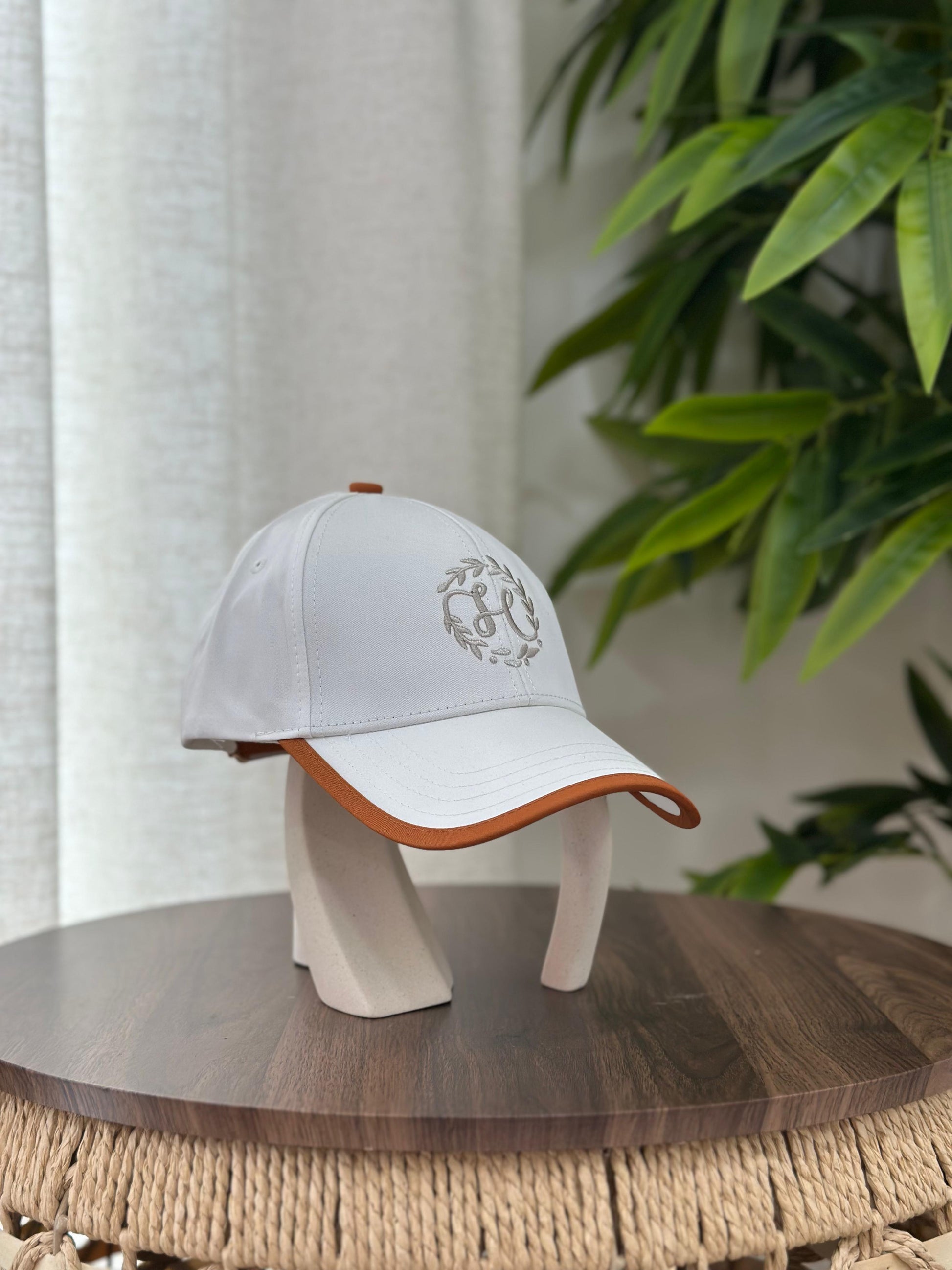 Hermès | Miles H Circle Cap – Orange / White – Product Image 1