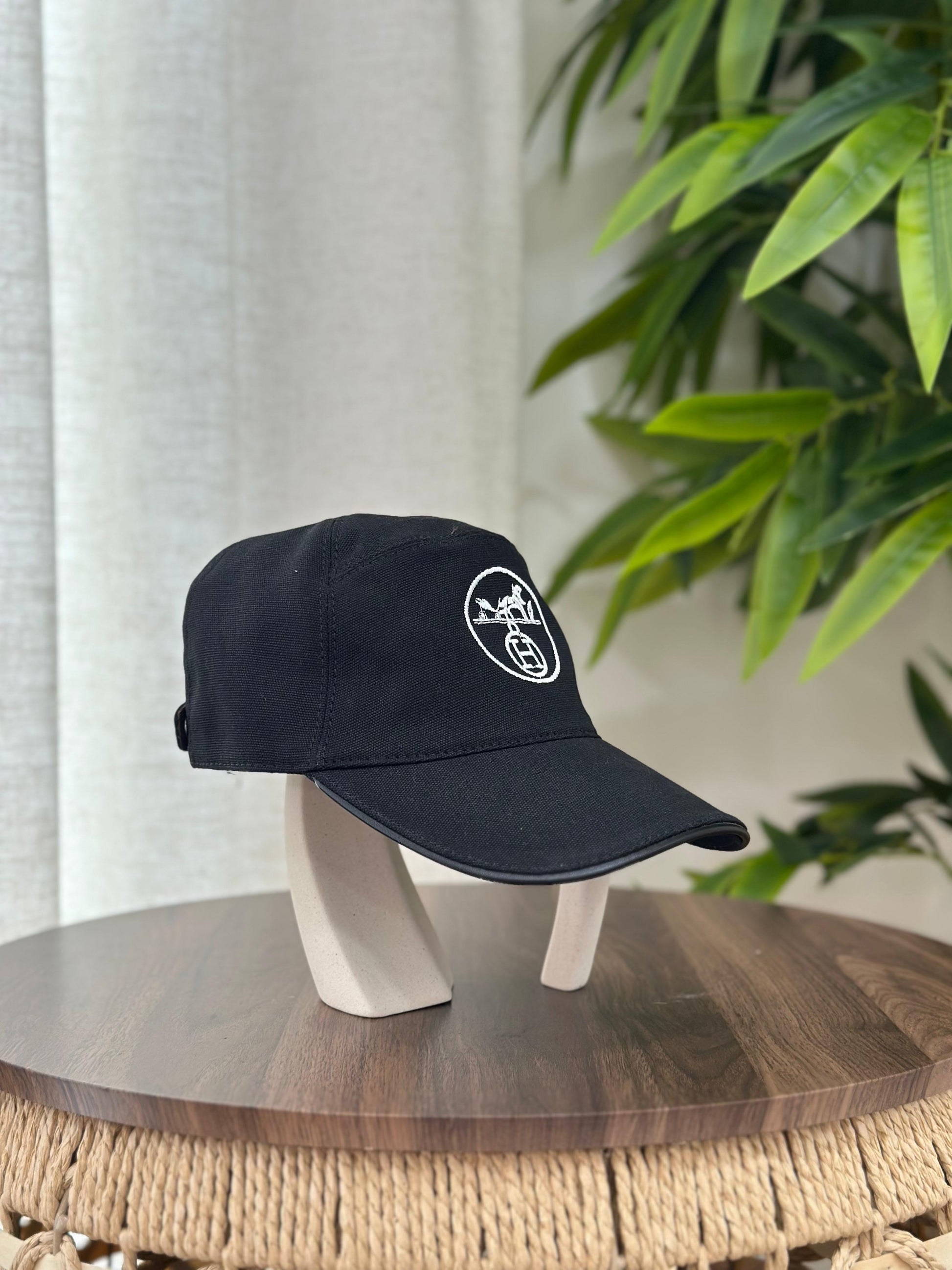 Hermès | Serena H Couronne Cap – Orange / Noir – Product Image 1
