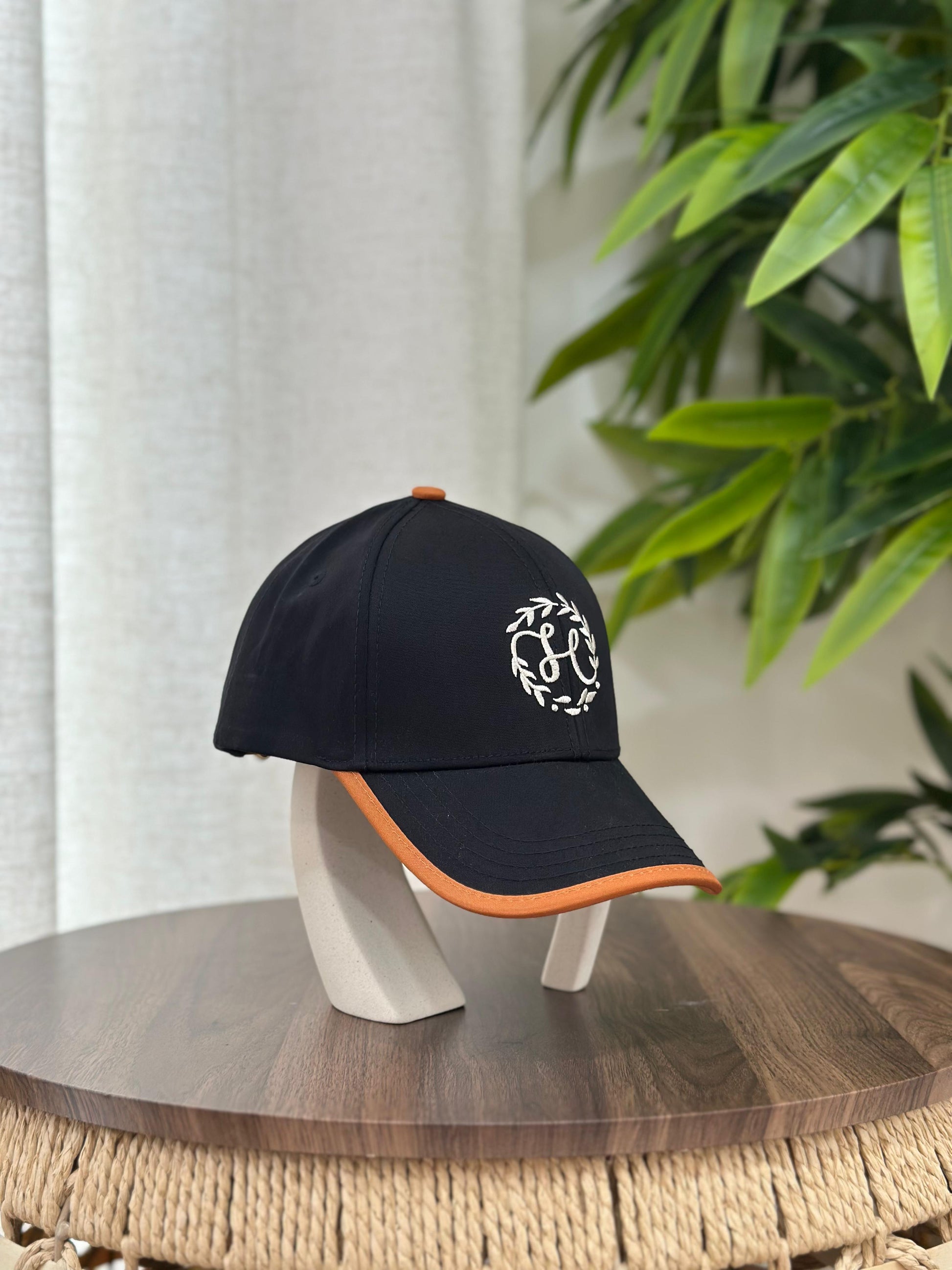 Hermès | Nevada H Cap – Off White – Product Image 1
