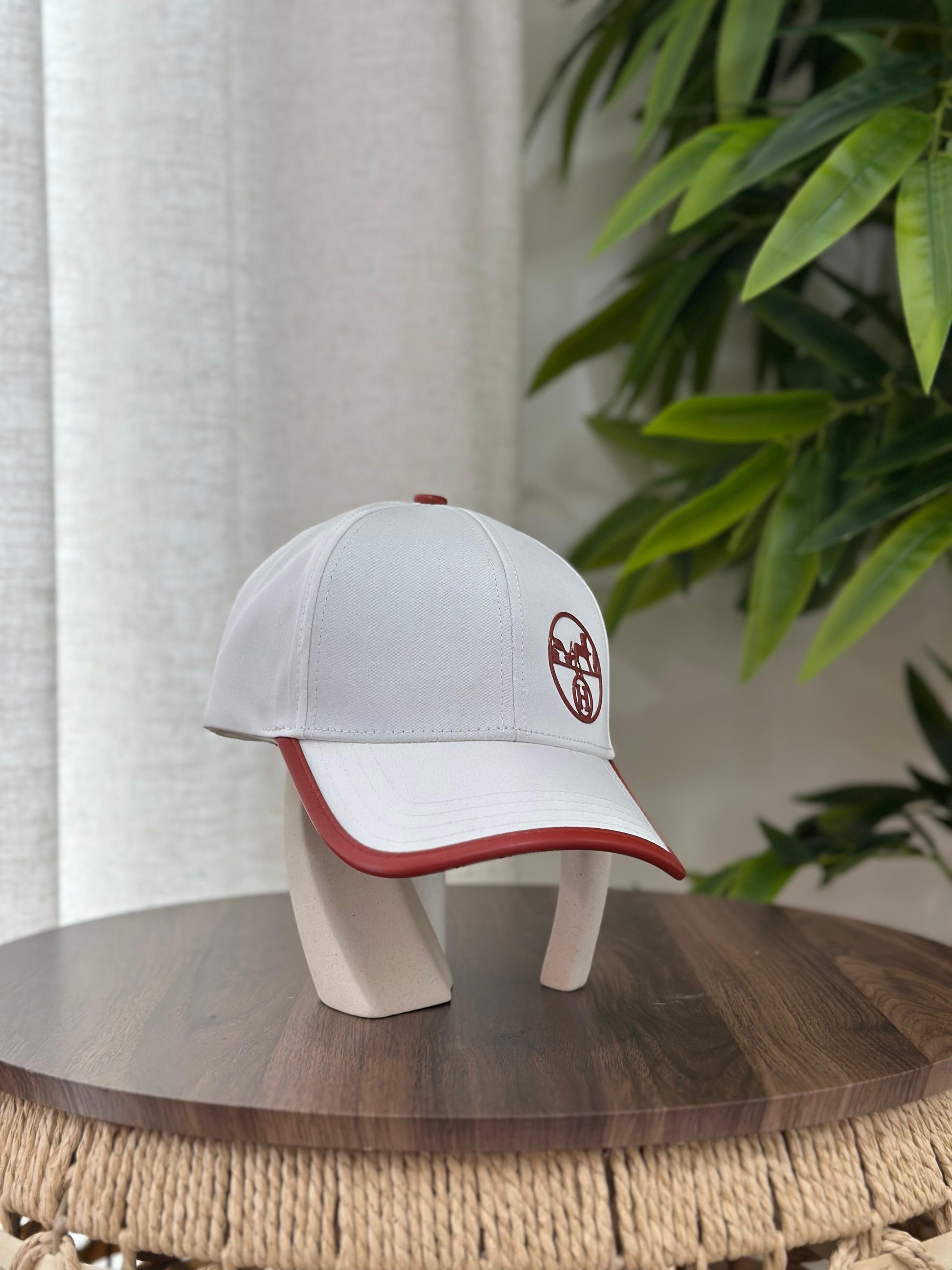 Hermès | Nevada Baseball Cap – White / Black – Product Image 1