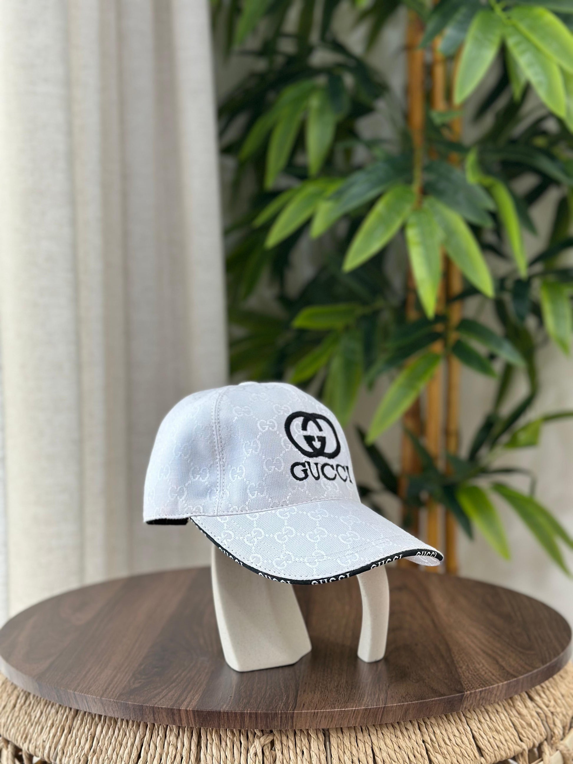 Gucci | GG Canvas Miniature Double G Baseball Cap – Beige / Ebony – Product Image 1