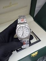 Audemars Piguet | Royal Oak Selfwinding Smoked Watch – Burgundy