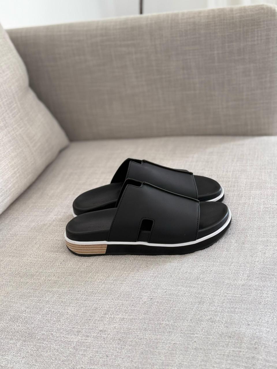 Hermès | Electro Sandals – Gold / Tan – Product Image 3