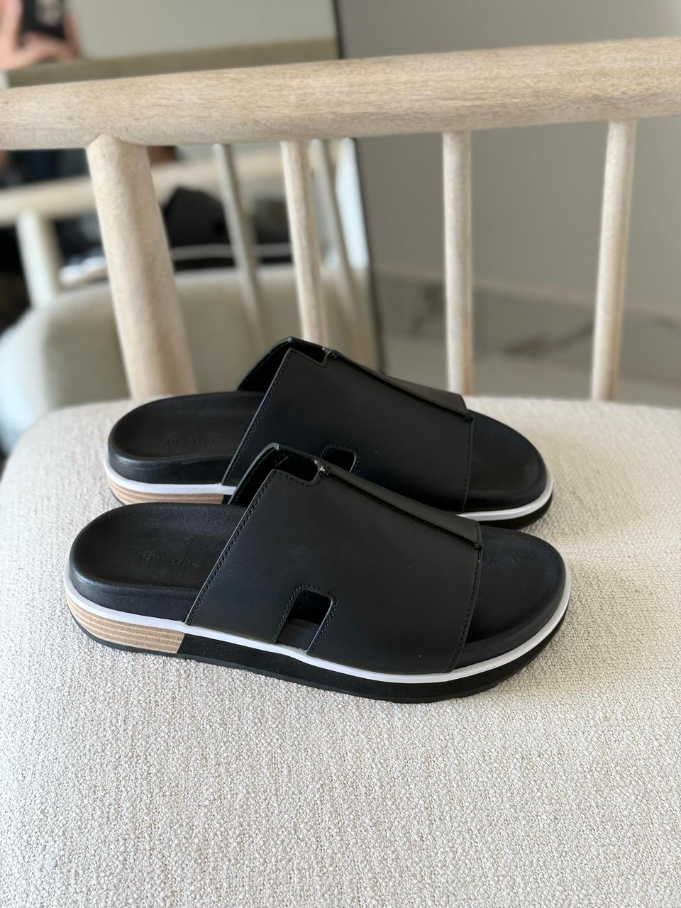 Hermès | Electro Sandals – Gold / Tan – Product Image 1