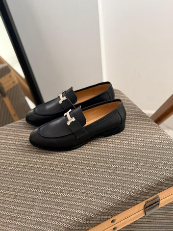 Hermès | Paris Loafers – Black – Product Image 2