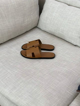 Hermès | Izmir Sandals – Gold / Tan
