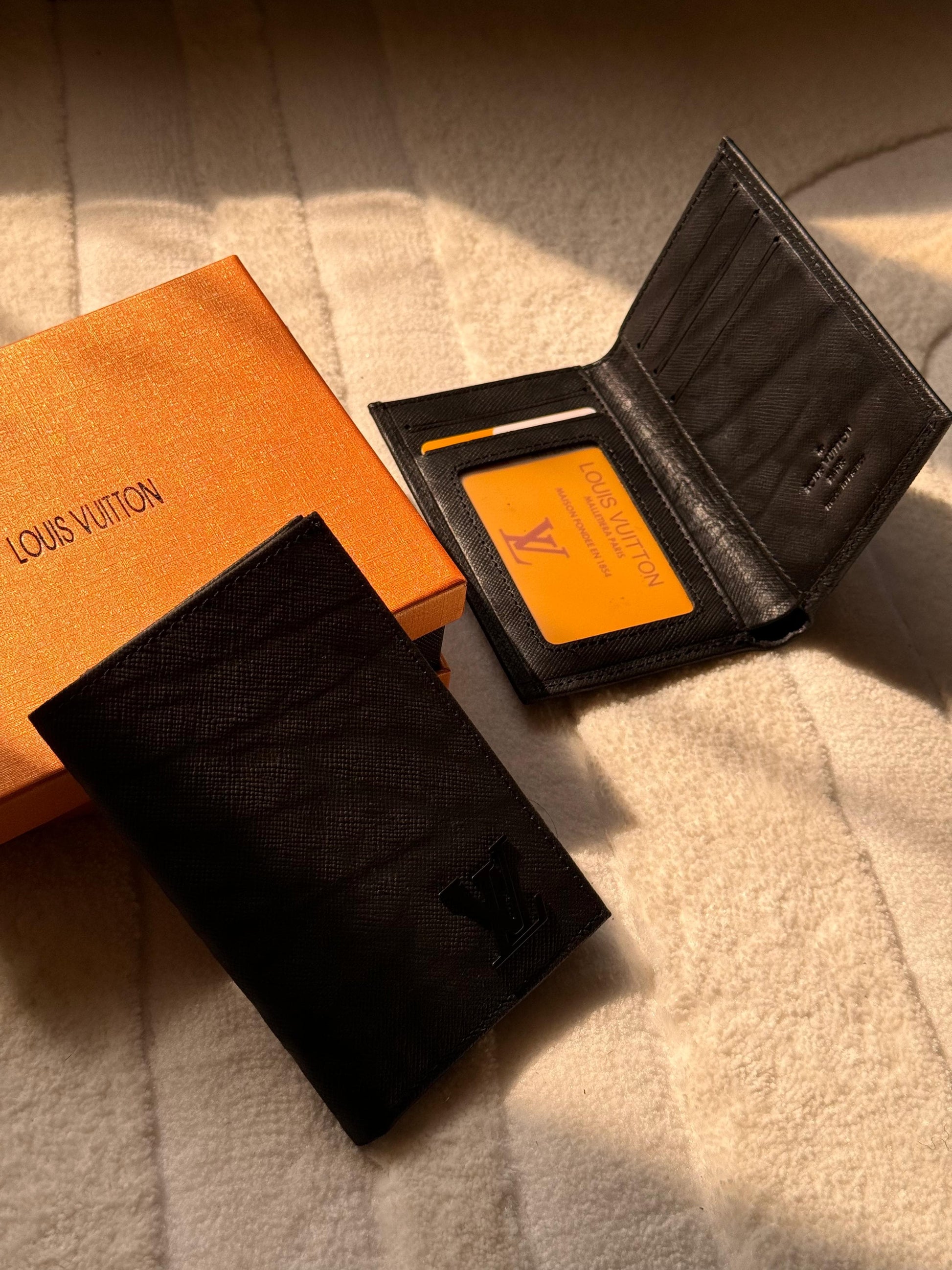 Louis Vuitton | Epi Striated Pocket Organizer – Black Noir – Product Image 1