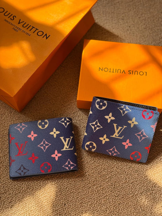 Louis Vuitton | Multiple Chalk Animals Wallet – White / Multicolor – Product Image 1