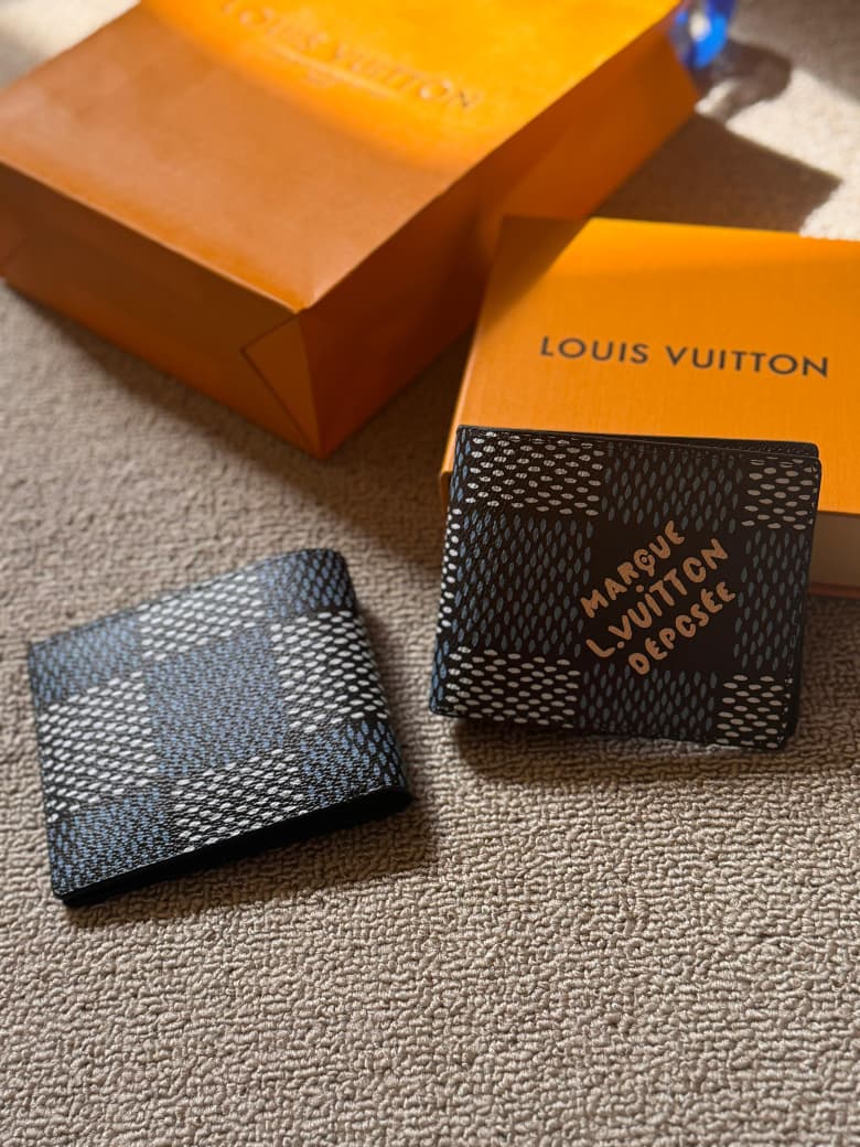 Louis Vuitton | Multiple Epi Sunset Stripe Gradient Wallet – Black / Orange / Purple – Product Image 1
