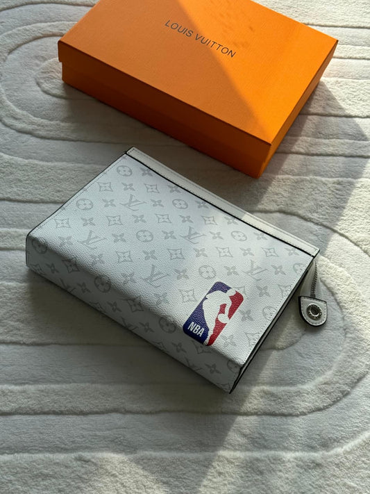 Louis Vuitton | Voyage Grained LV Pouch – Black – Product Image 1