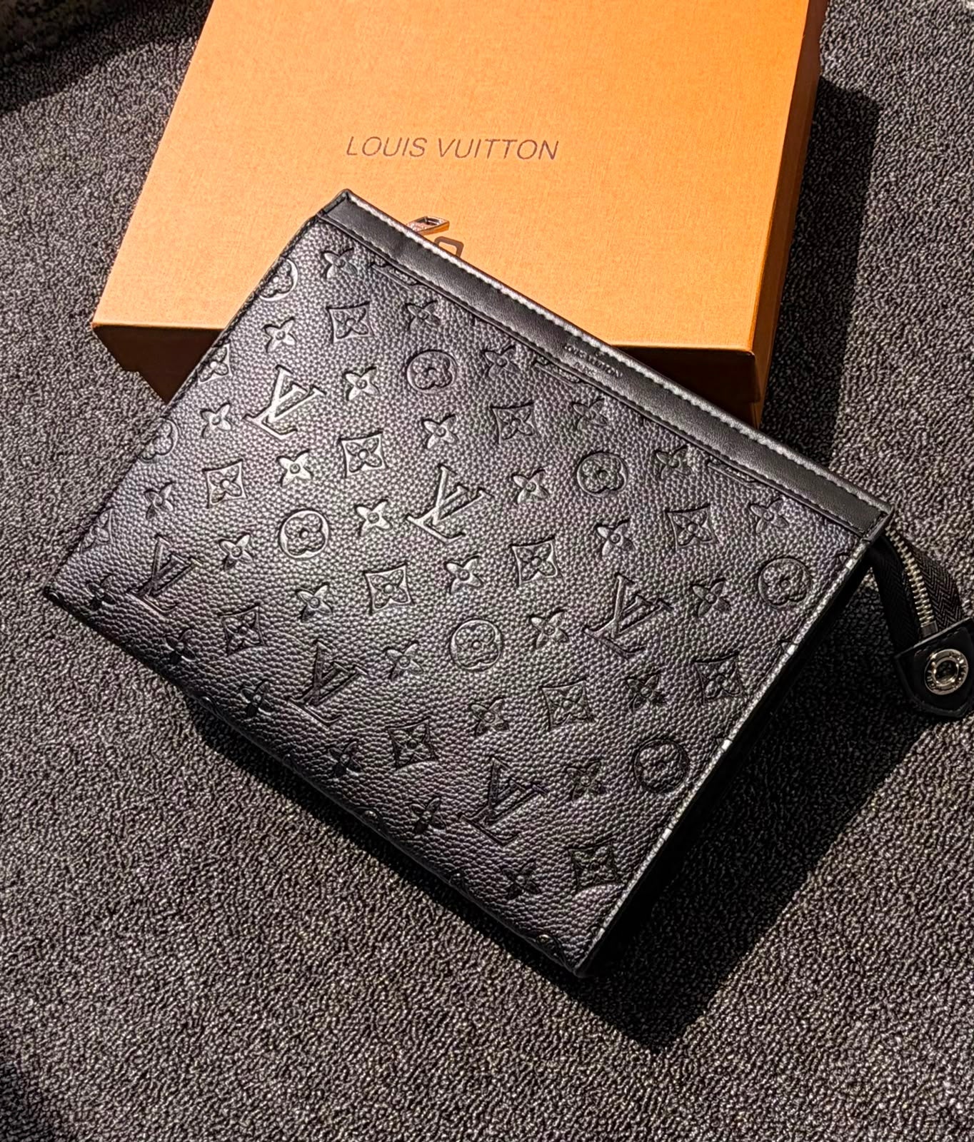 Louis Vuitton | Monogram Voyage Pouch – White / Light Grey – Product Image 1
