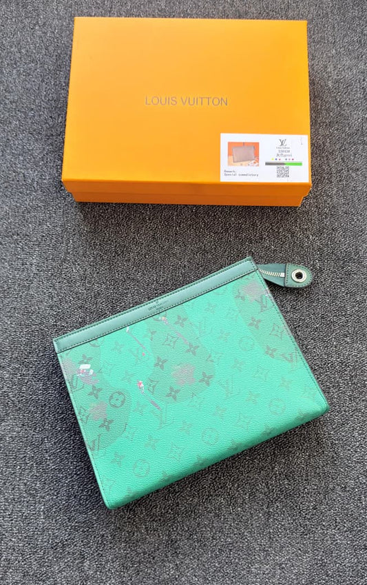 Louis Vuitton | Monogram Voyage Outlines Pouch – White / Grey – Product Image 1