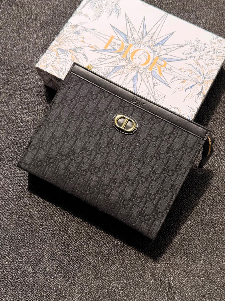 Dior | Pouch – Product Image 1