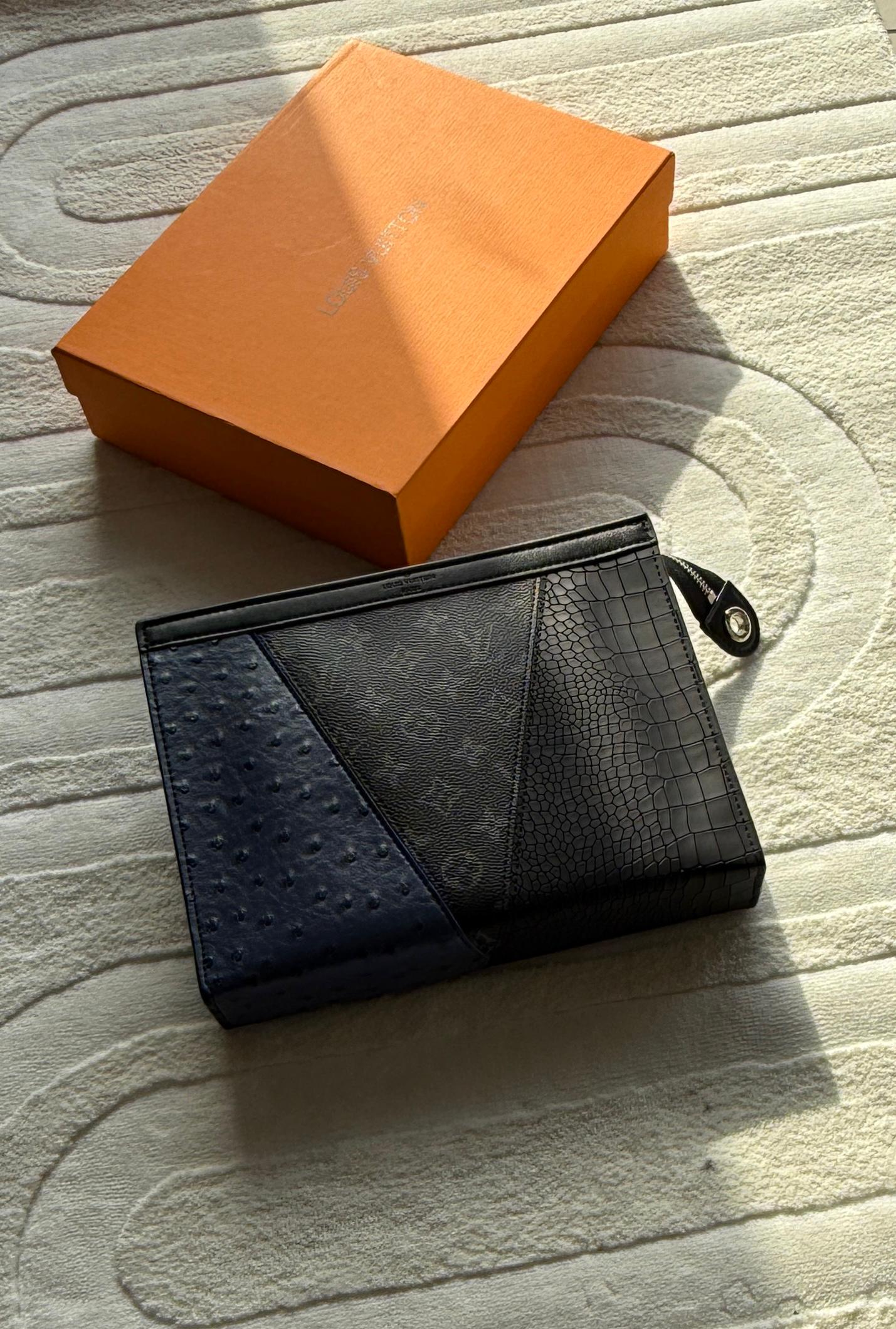 Louis Vuitton | Monogram Voyage Classic Vachetta Pouch – Camel / Beige – Product Image 1