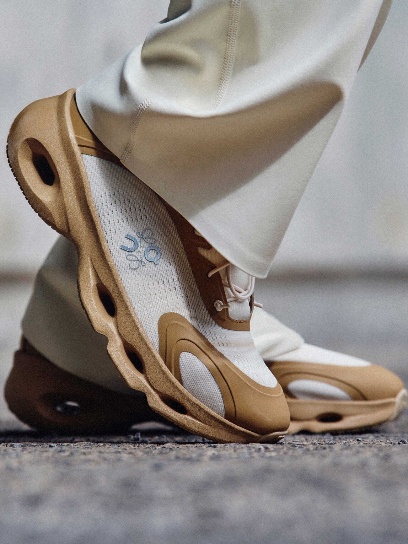 On Cloud | Cloudsolo Sneakers – Product Image 2
