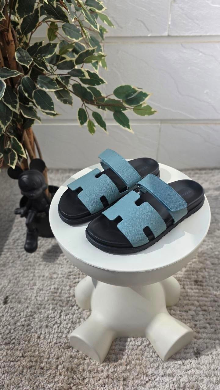 Hermès Hong Chypre sandal