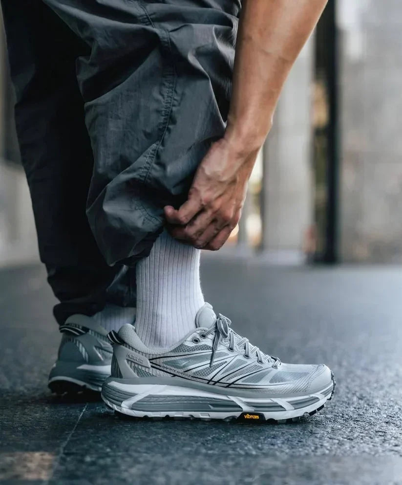 On Cloud | Cloud Sneakers Sneakers – Product Image 3