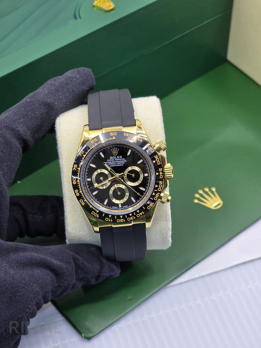 Rolex | Cosmograph Daytona Steel Oysterflex Watch – White / Gold – Product Image 1
