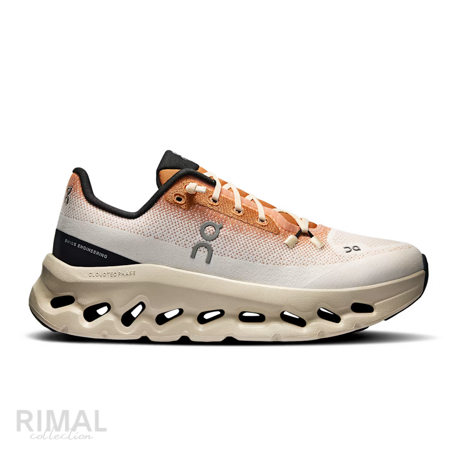 On Cloud Footwear | Cloudtilt – Ivory / Almond