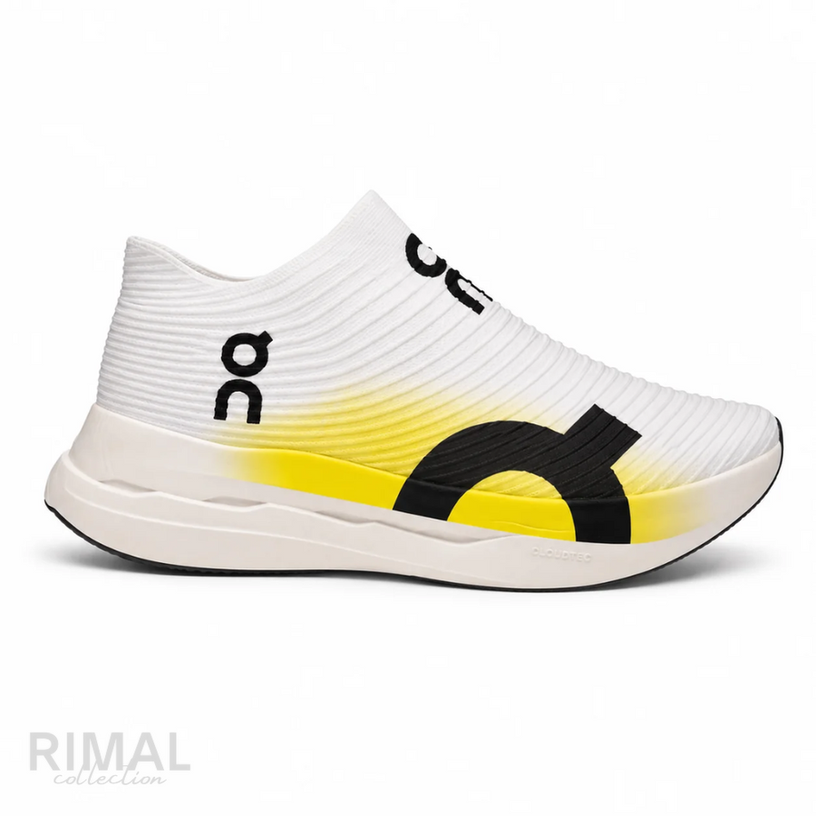 On Cloudboom Strike LS (LightSpray)