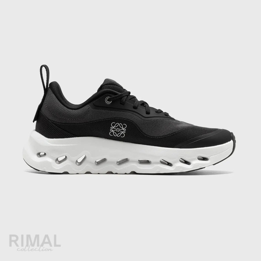 On Cloud | Cloudtilt 2 Loewe Sneakers – Black