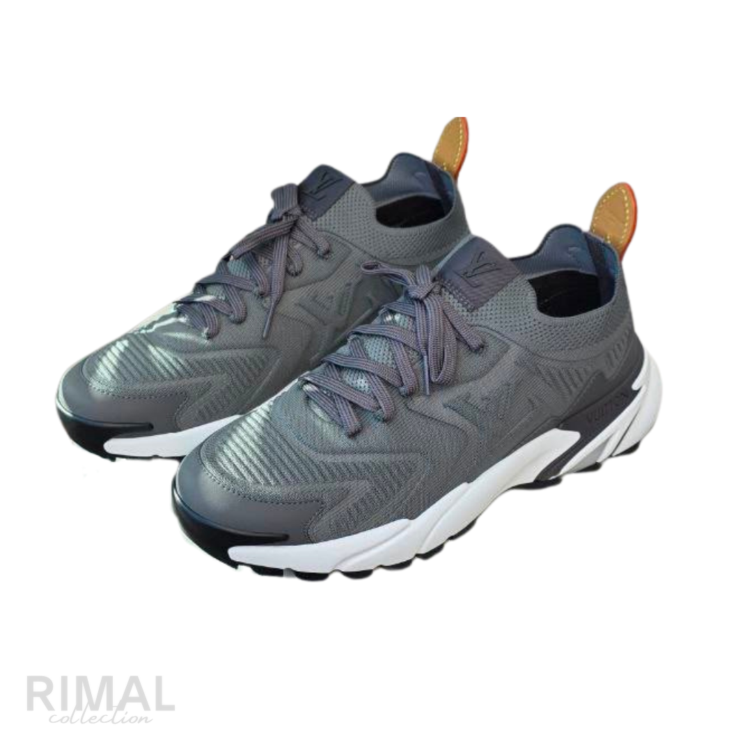 Louis Vuitton LV Runner Tatic Sneakers – Grey - View 3