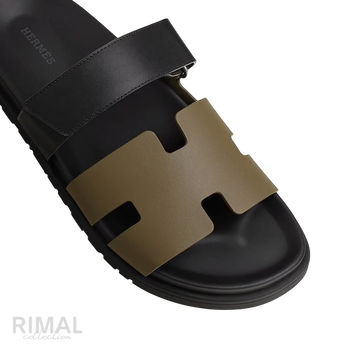 Hermès Chypre Sandals – Vert Toundra / Noir - View 2