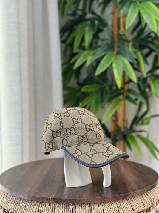 Gucci Jumbo GG Denim Baseball Hat (Blue/Ivory)