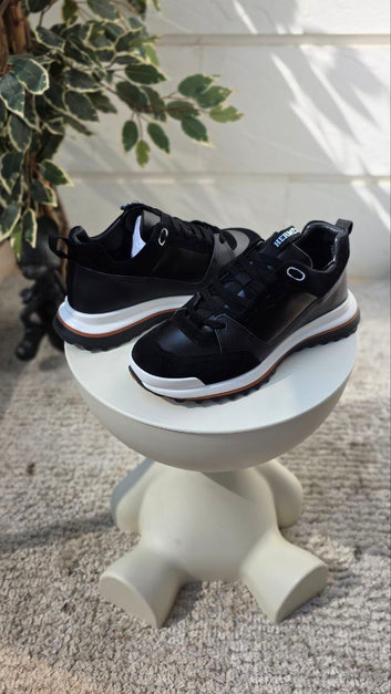 Hermès | H24 Chaîne d’Ancre Sneakers – Product Image 2