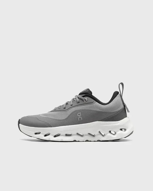 On Cloud | x Cloudtilt Sneakers – Grey – Product Image 1