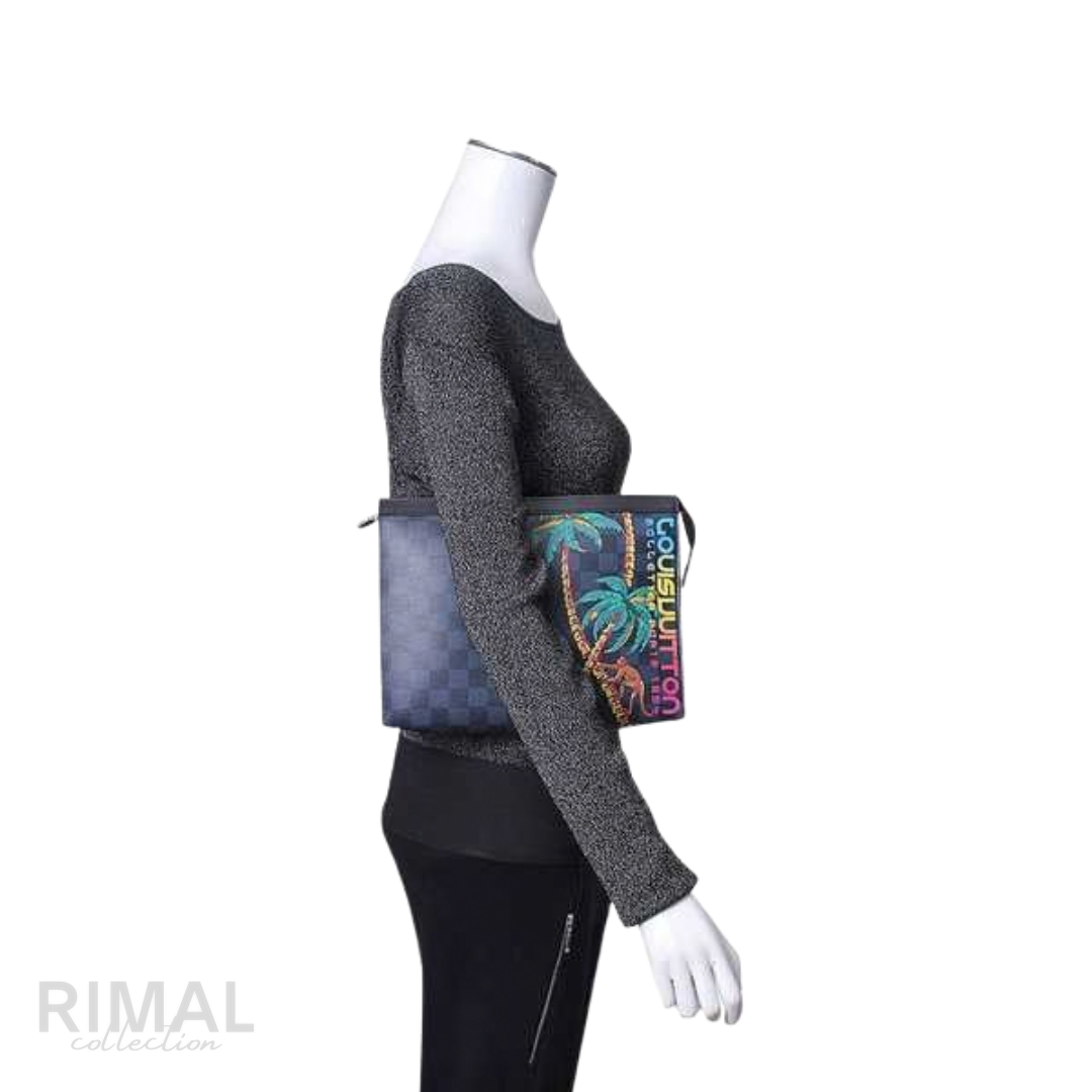 LOUIS VUITTON – Damier Cobalt Jungle Pouchette Voyage