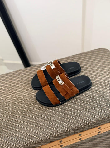Hermès | Empire Sandals – Product Image 2
