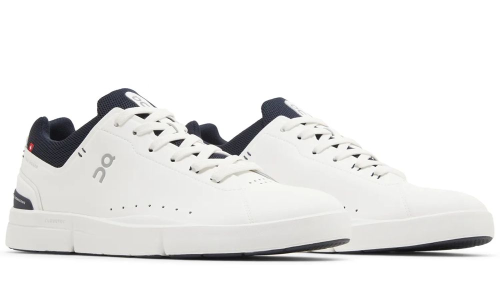 On Cloud | Roger Advantage Sneakers – White / Black – Product Image 2