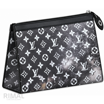 Louis Vuitton – Pochette Voyage MM Black Galaxy