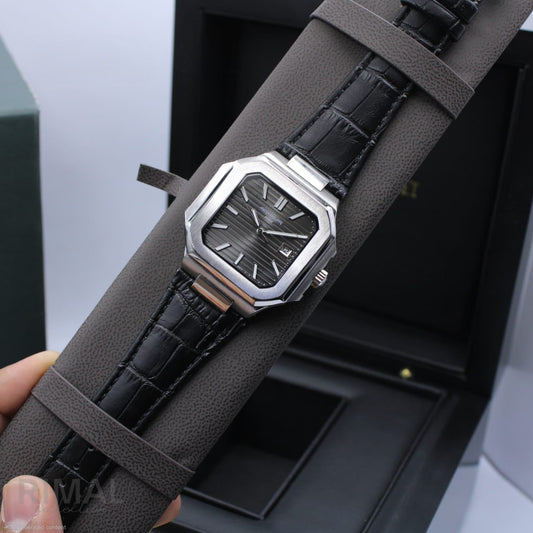 Patek Philippe | Cubitus Ref. 5821 1A Composite Custom Watch – Yellow / Gold / Black – Product Image 1