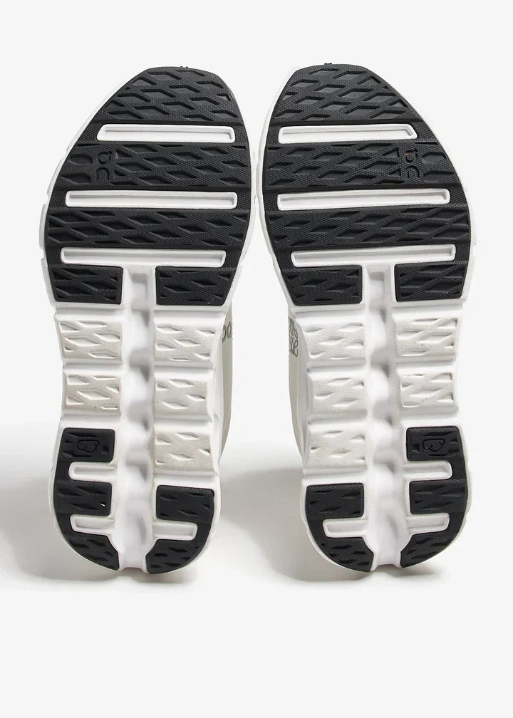 On Cloud | Cloudtilt 2 Loewe Sneakers – Sand / White – Product Image 4